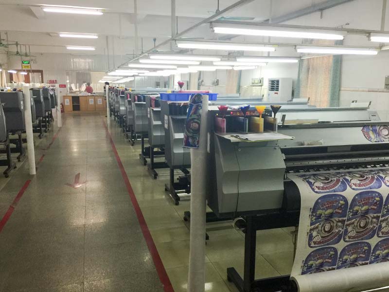 東莞　成型・縫製・ウェルダー工場