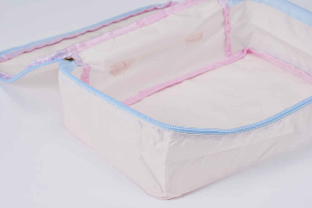 インナーケース3点セットのOEM生産