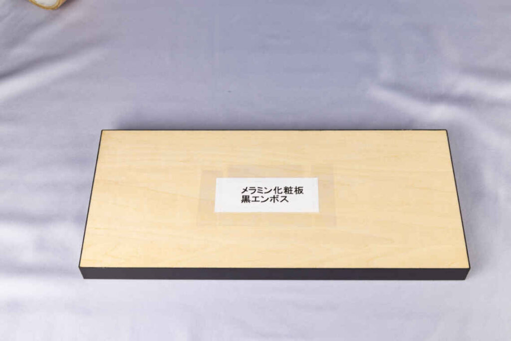 木製台座のOEM生産