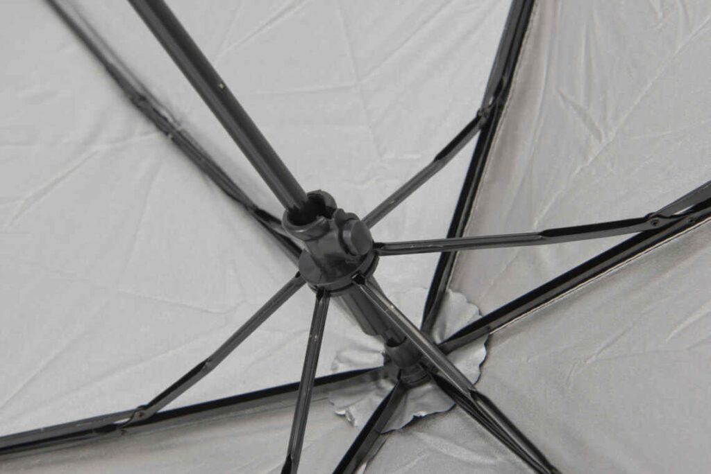 晴雨兼用折り畳み傘のOEM生産